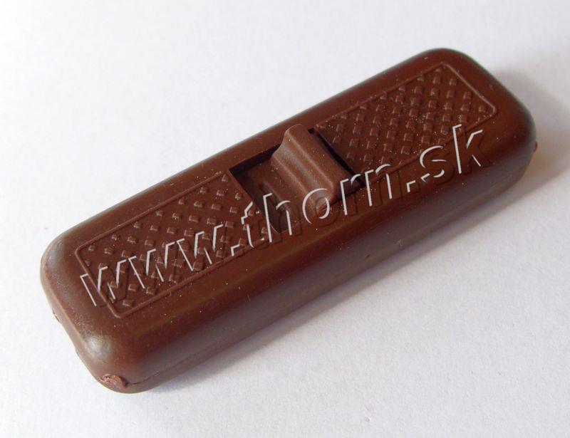 Spínač hnedý priechodzí